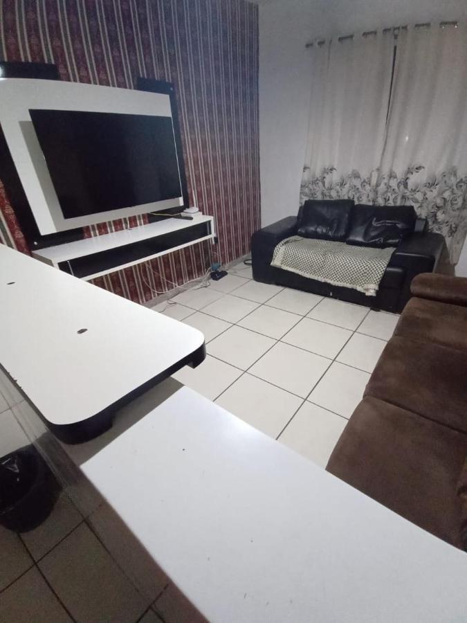 Apartamento Mobiliado 10 Minutos Da Praia Do Forte Cabo Frio Kültér fotó